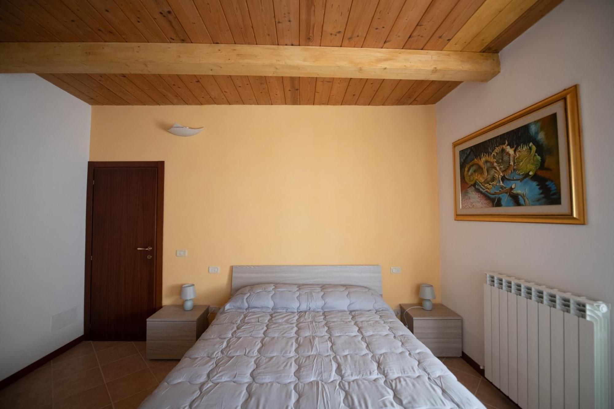 Affittacamere Casa Galie Comunanza Exteriér fotografie